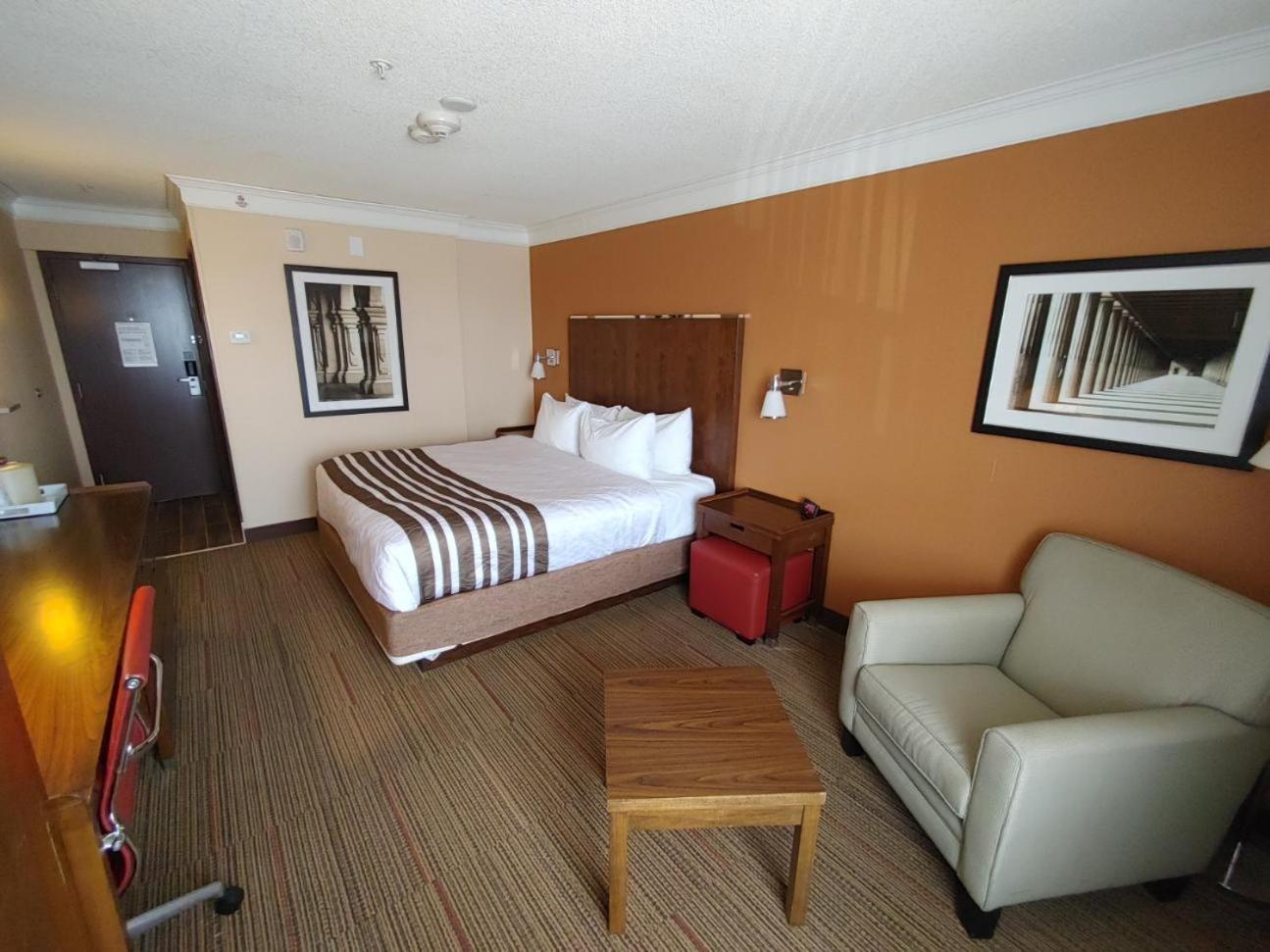 Waterloo Suites Hotel, Trademark Collection By Wyndham Zewnętrze zdjęcie